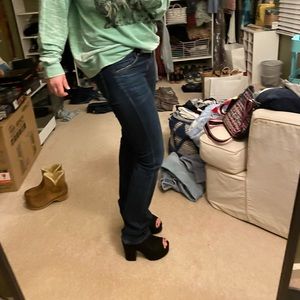 Citizens of Humanity Ava low rise straight leg Jean - size 28